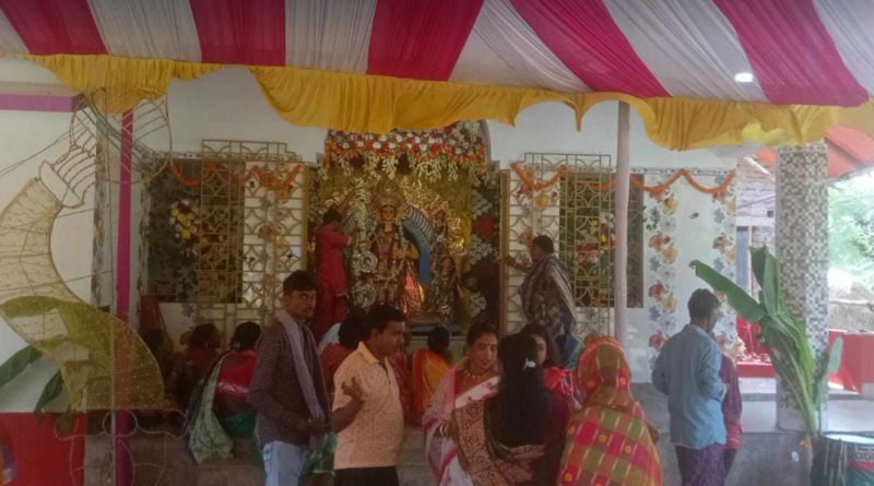 বেস্ট কলকাতা নিউজ : ৩০০ বছরে পদার্পণ করলো পূর্ব বর্ধমান জেলার জামালপুরের সাদিপুর গ্রামে শীতলা মায়ের পূজা